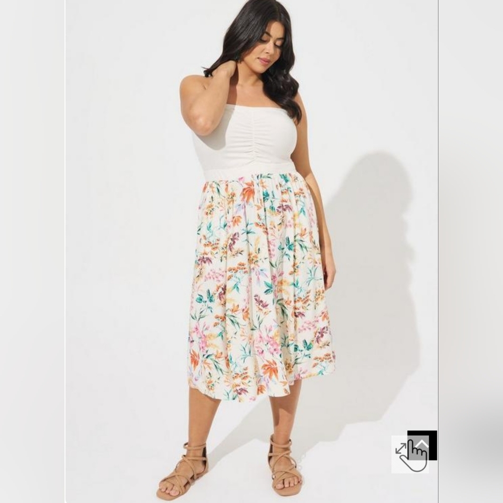 NWOT Torrid Floral Strapless Dress 3X